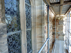 Arbeiten an der Südfassade (Foto: Karl-Franz Thiede)